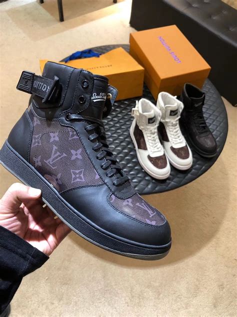 lv men sneakers|louis vuitton men's sneakers 2021.